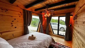 Paradise Valley Bungalow