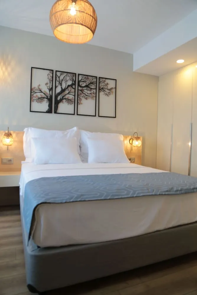 STANDARD DOUBLE ROOM