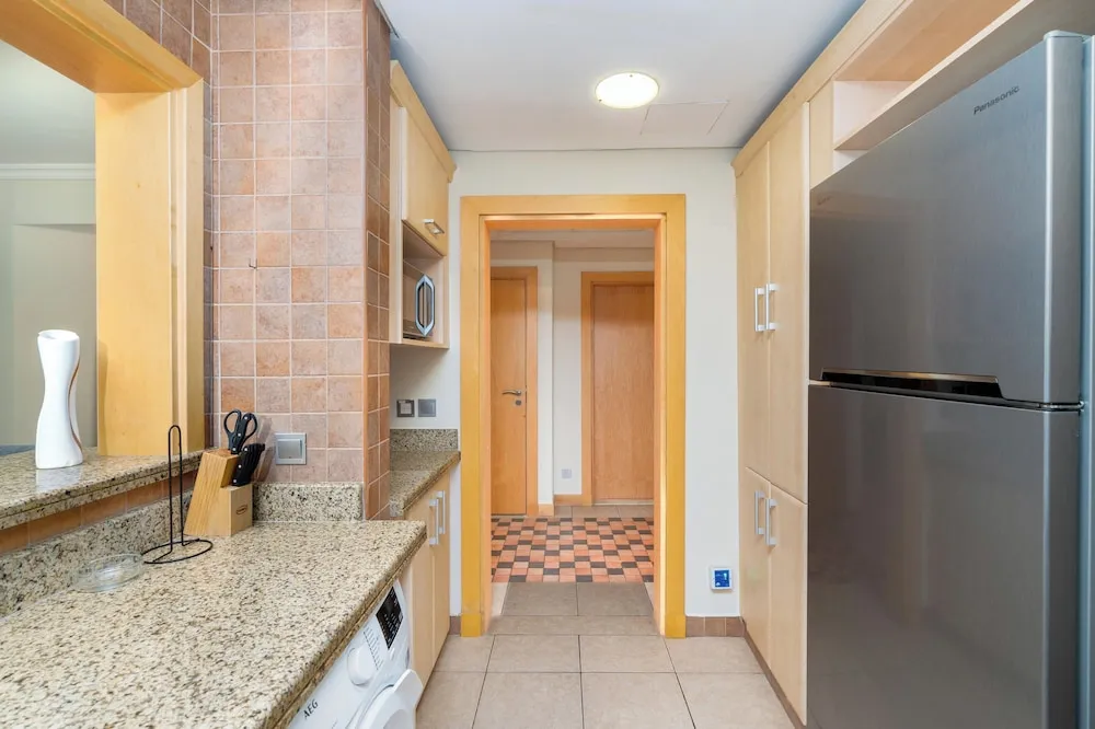 AL Nabat Tow bed City View with Beach  Access N701