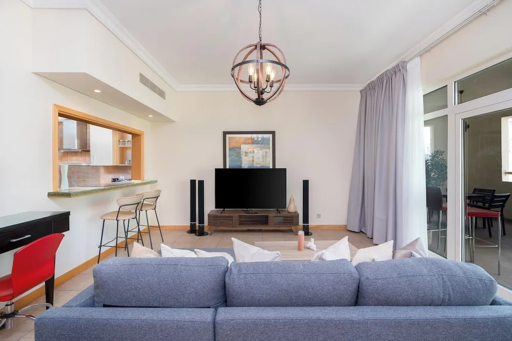 AL Nabat Tow bed City View with Beach  Access N701