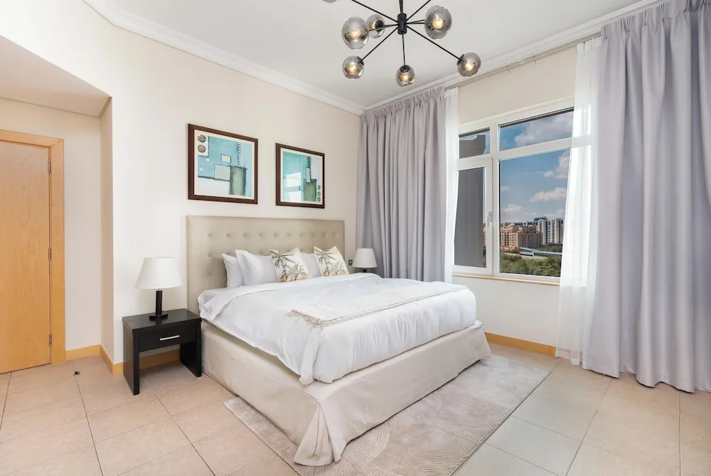 AL Nabat Tow bed City View with Beach  Access N701