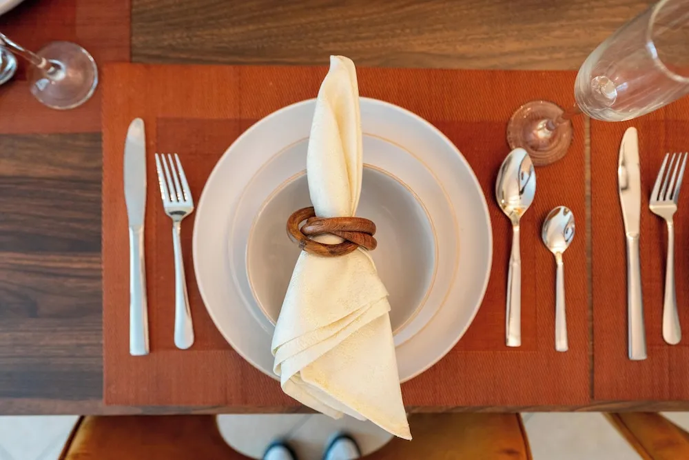 AL Nabat Tow bed City View with Beach  Access N701