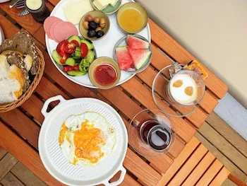 Nephos Hotel
