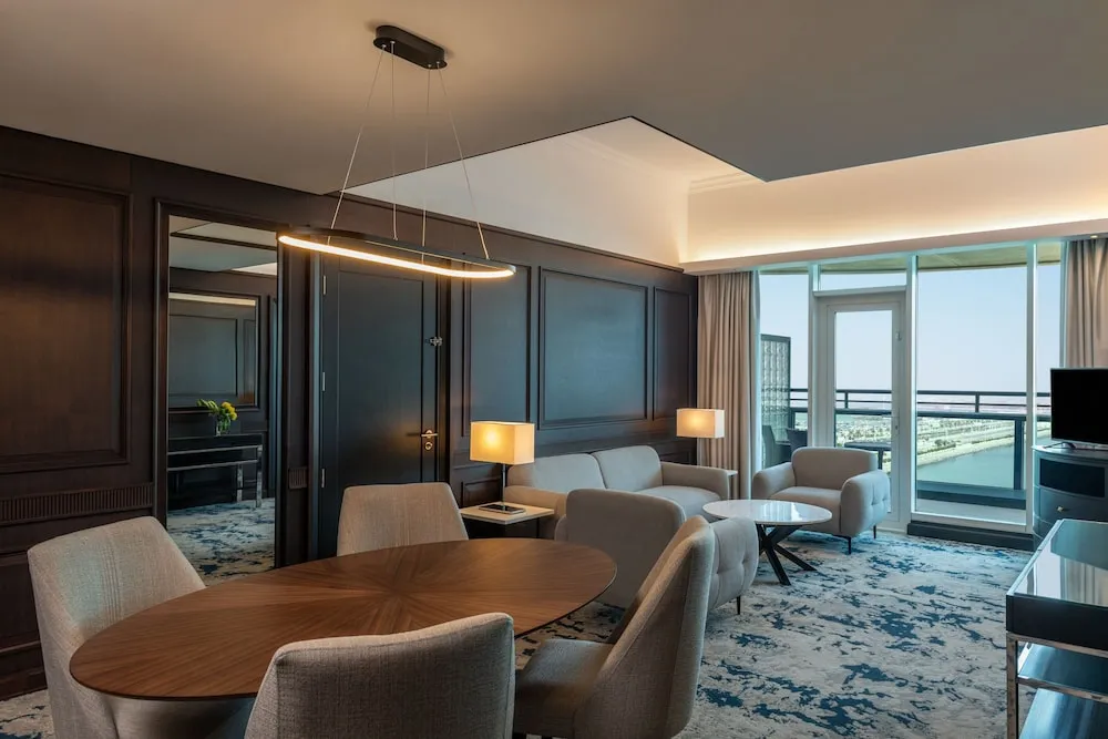 Deluxe Süit, 1 En Büyük (King) Boy Yatak, Sigara İçilmez, Deniz Manzaralı (Balcony)