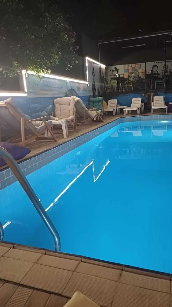 Classic Tek Büyük Yataklı Oda, Bahçe Manzaralı