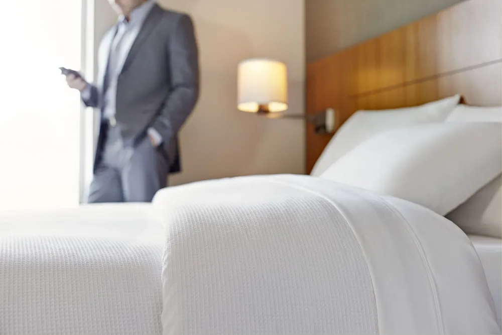 Oda, 2 Tek Kişilik Yatak, Havuz Manzaralı