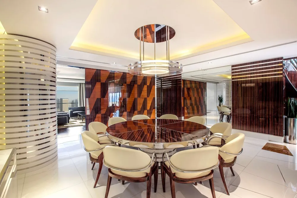 4 Bedroom Royal Suite