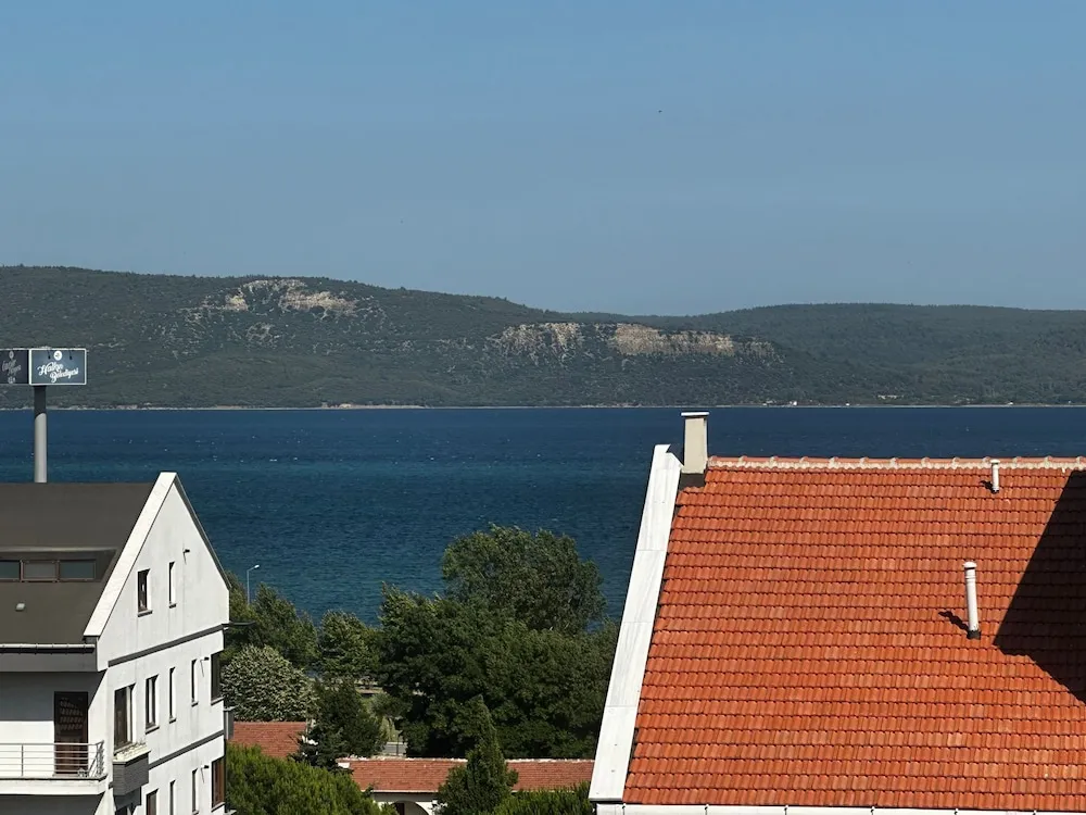 Deluxe Üç Kişilik Oda, Sigara İçilmez, Deniz Manzaralı