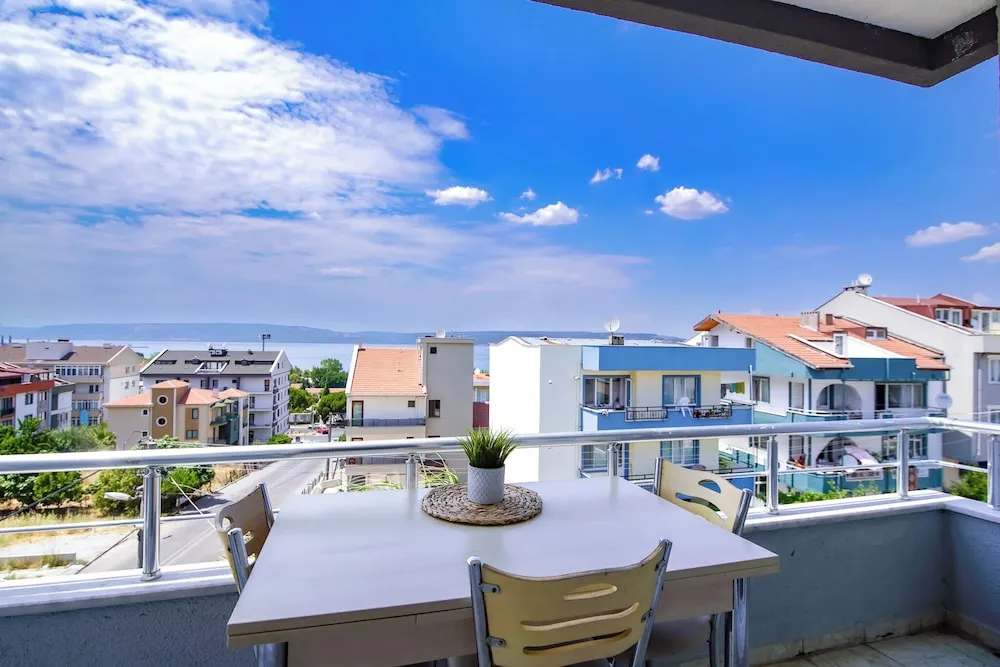 Deluxe Üç Kişilik Oda, Sigara İçilmez, Deniz Manzaralı