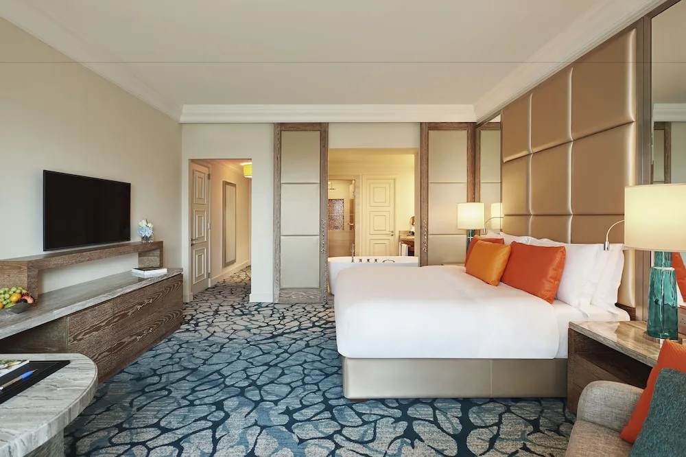 Imperial Club King Room - Ocean View