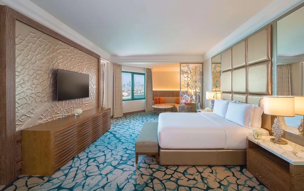 2 Bedroom Regal Suite - includes Club access