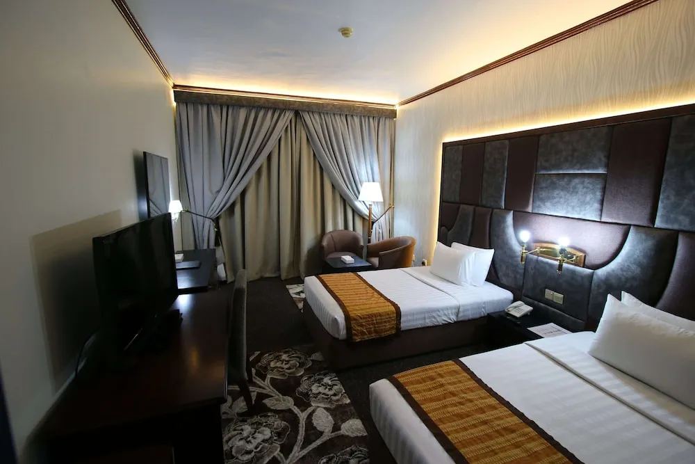 Deluxe Tek Büyük veya İki Ayrı Yataklı Oda