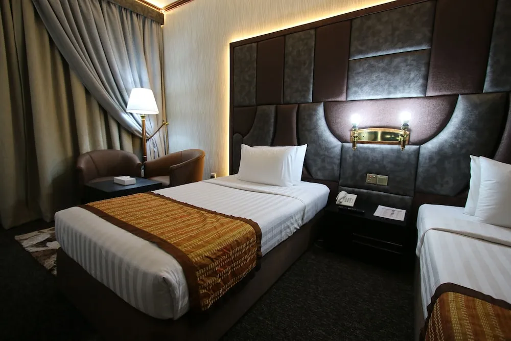 Deluxe Tek Büyük veya İki Ayrı Yataklı Oda