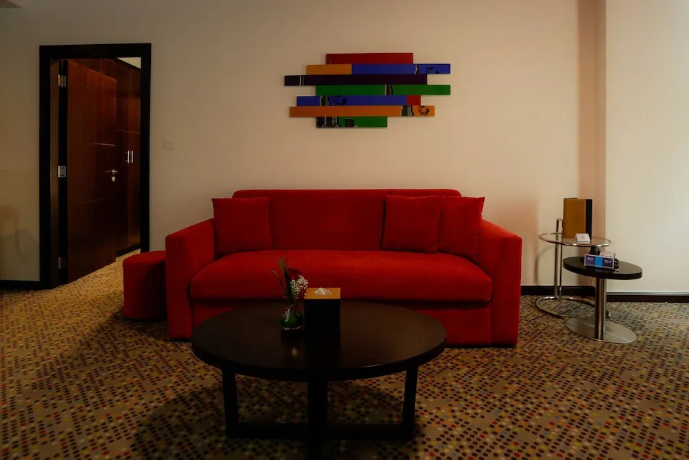 One Bedroom Apartment - Smoking