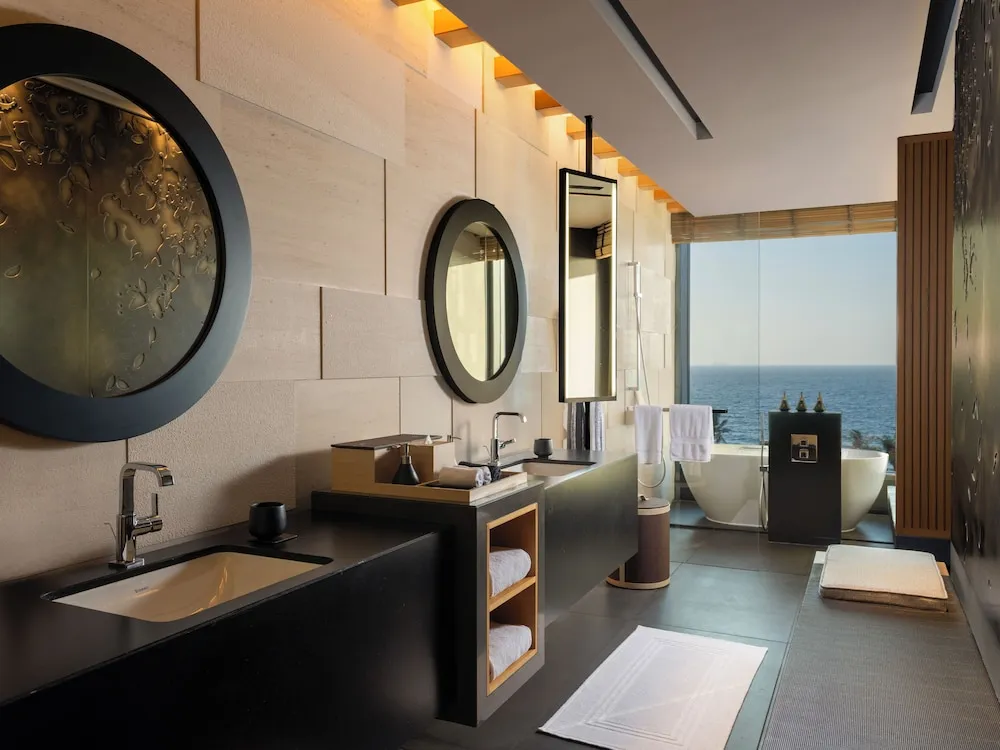 Serenity Oceanview Guestroom