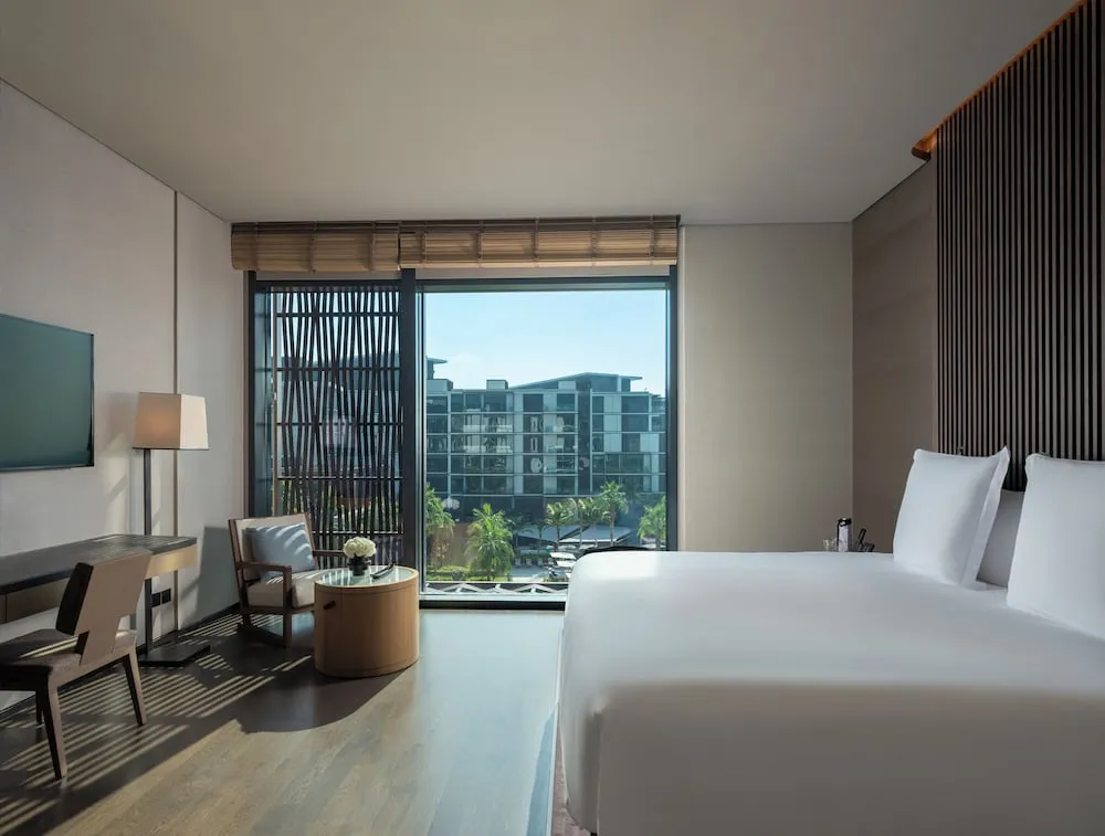 Harmony 2-Bedroom Oceanfront Presidential Suite
