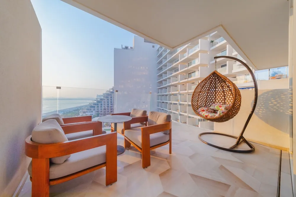 Luxury Apartment, 2 Bedrooms, Non Smoking, Sea View