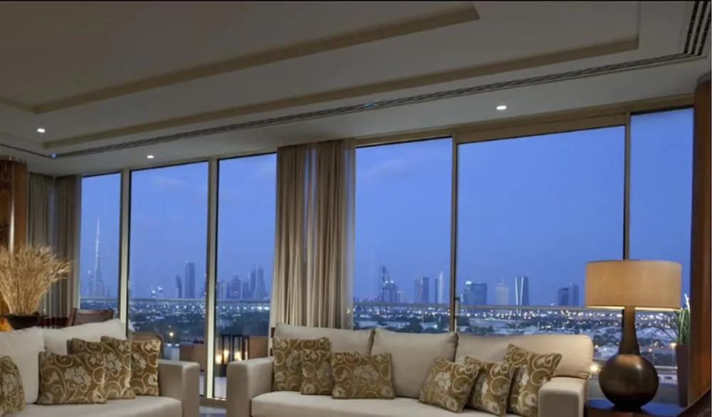Süit (Diplomatic - Skyline View)