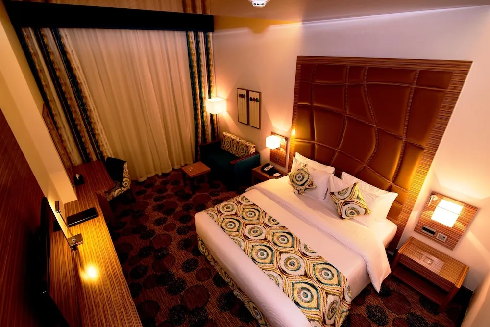 Deluxe Oda, 1 En Büyük (King) Boy Yatak, Sigara İçilmez