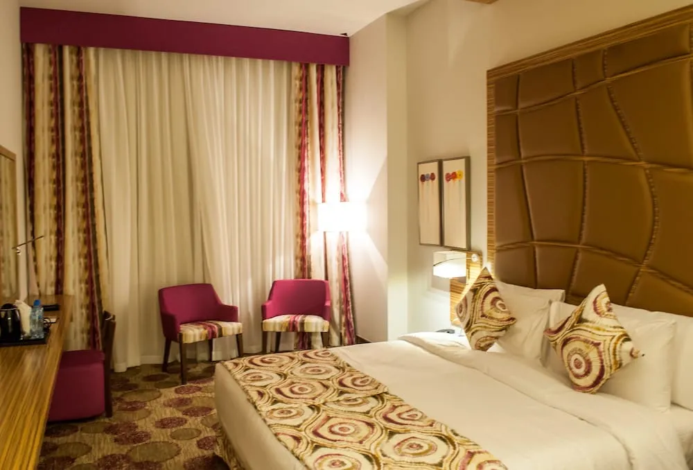 Standard Oda, 1 En Büyük (King) Boy Yatak, Sigara İçilmez