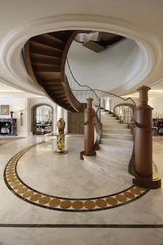 Al Habtoor Palace