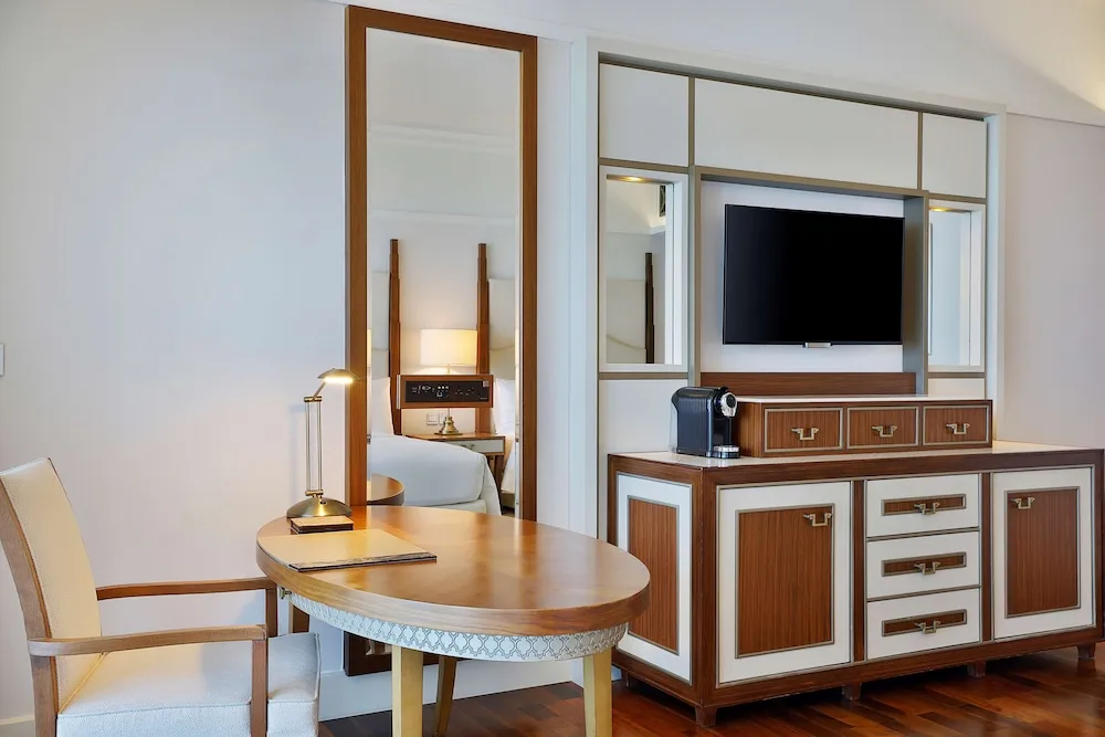 Palm Sea View Two Queen Deluxe Room