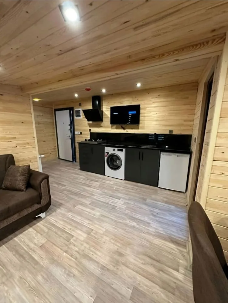 Family Çatı Katı Süiti (Penthouse)