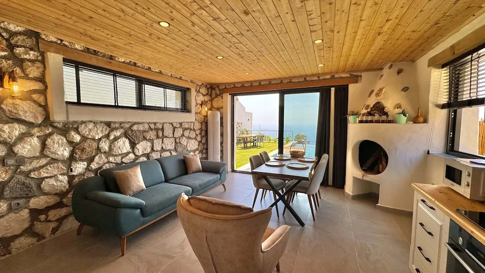 Romantic Villa