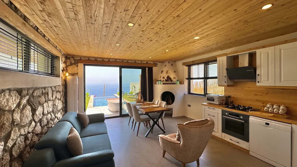 Romantic Villa