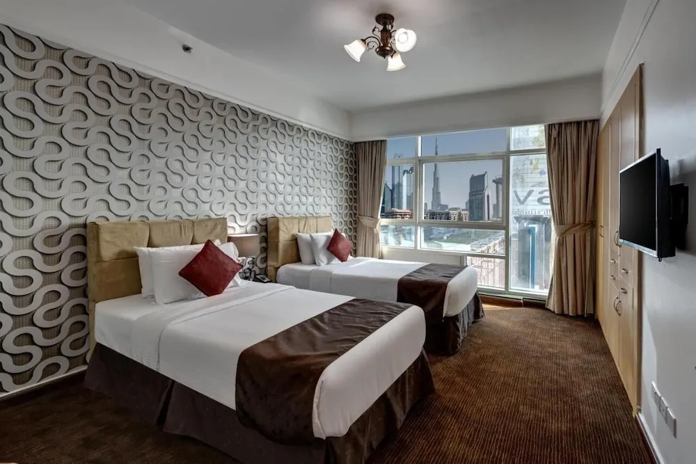 3 Bedroom Suite with Burj Khalifa View