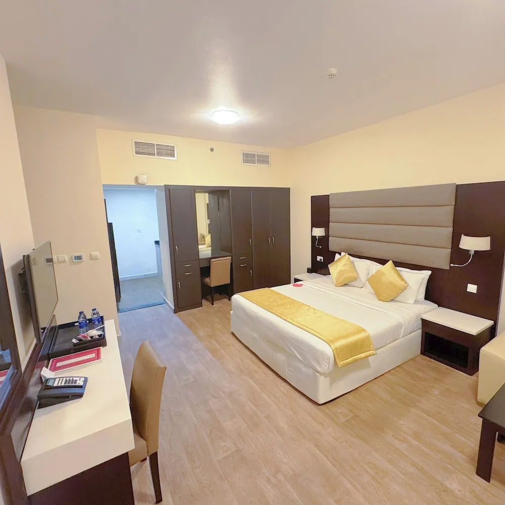 Deluxe King Room