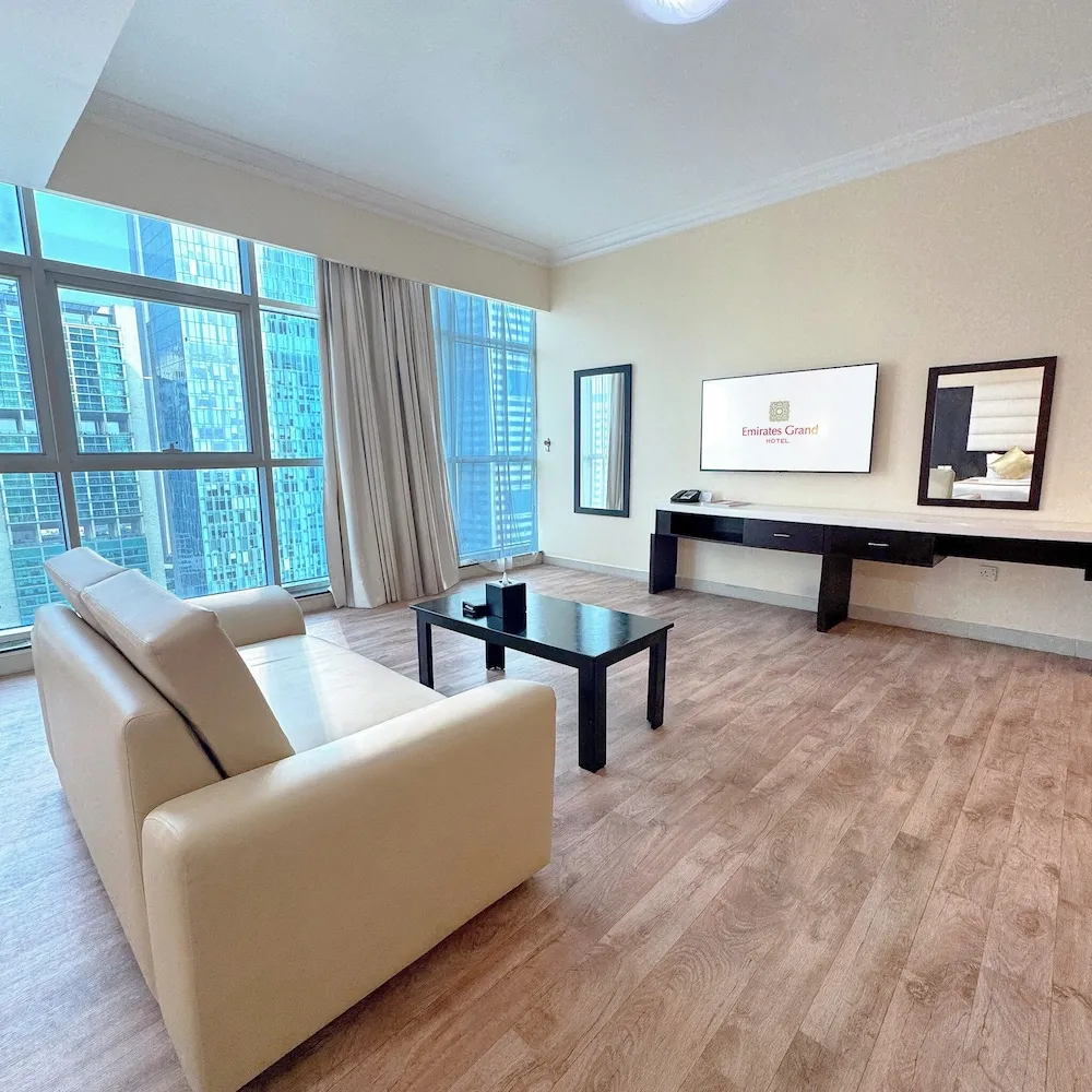 Executive Twin Room with Burj Khalifa View