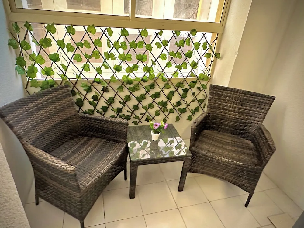 Standard Ortak Ranzalı Oda, Sadece erkekler için, Kısmi Deniz Manzaralı