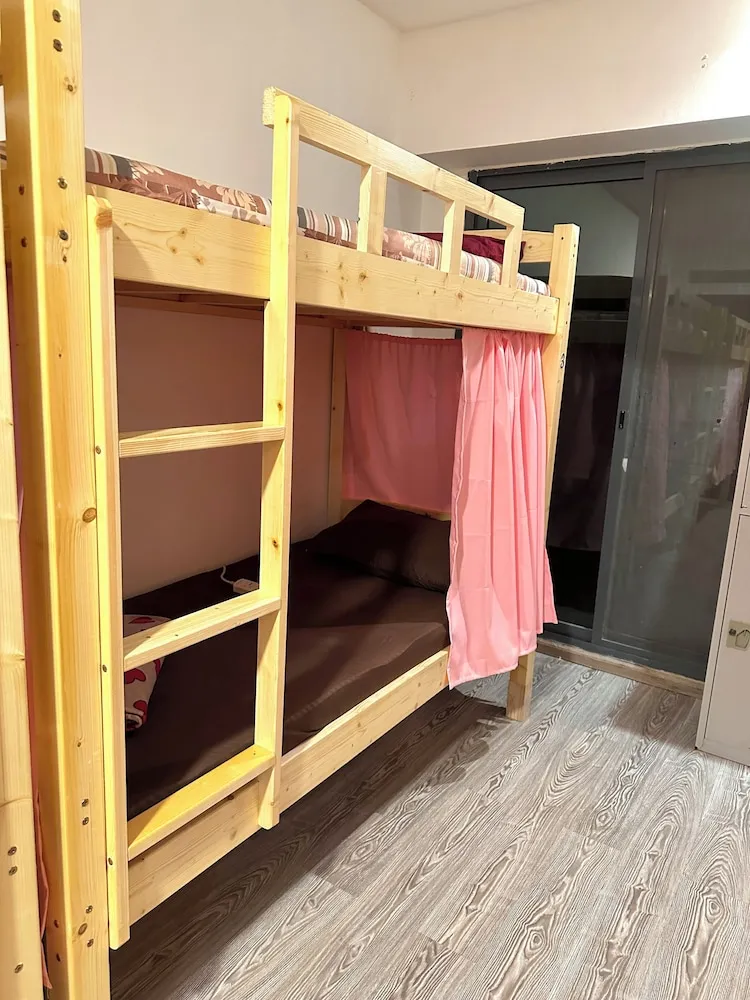 Standard Ortak Ranzalı Oda, Karma Ranzalı Oda, Şehir Manzaralı