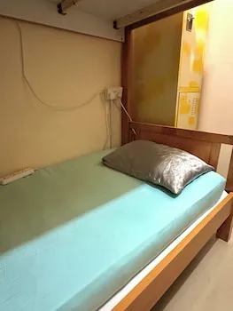 Heartland Hostel