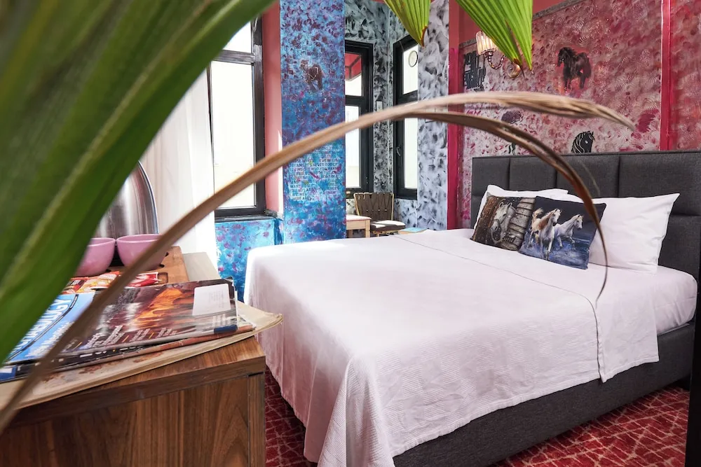 Deluxe Double Room, City View