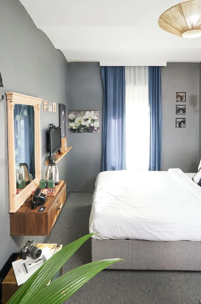 Deluxe Double Room, City View
