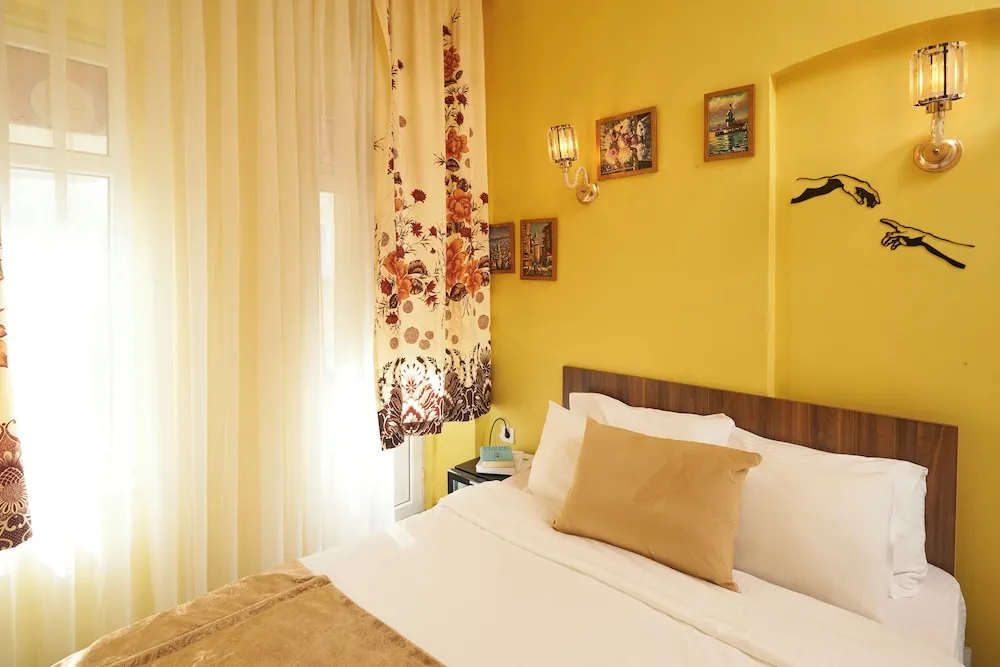 Balcony Double Room with Galata View