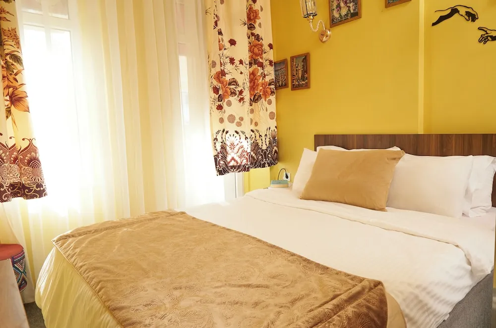 Balcony Double Room with Galata View