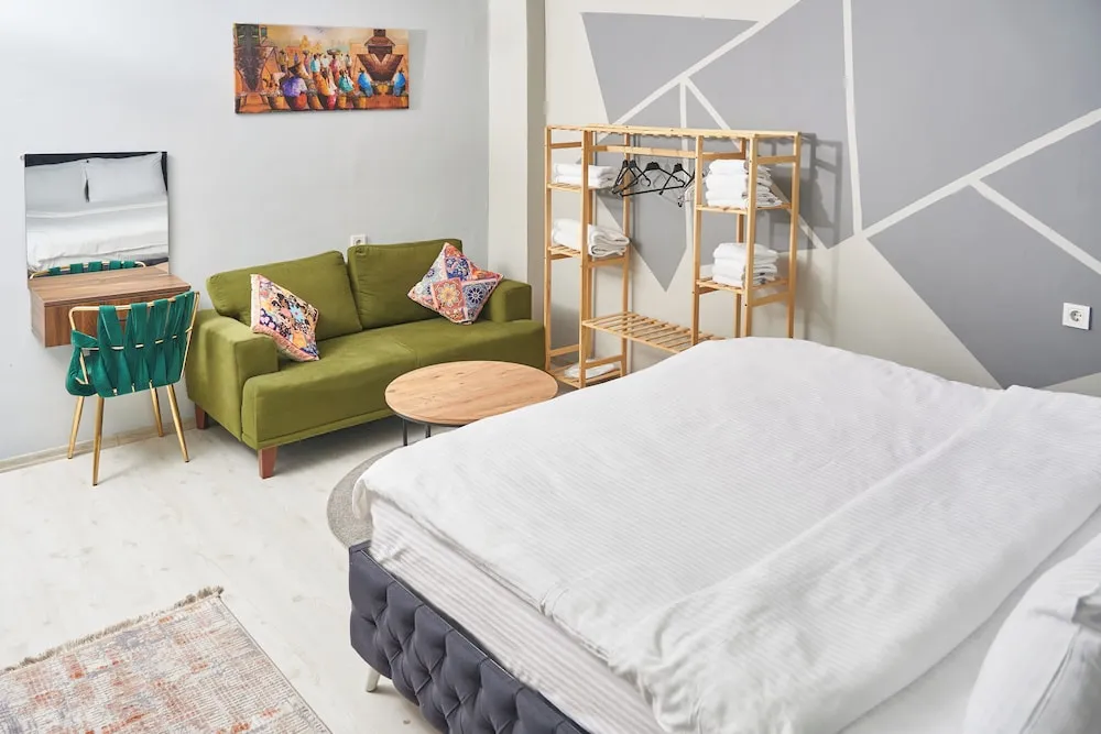 Deluxe Family Room