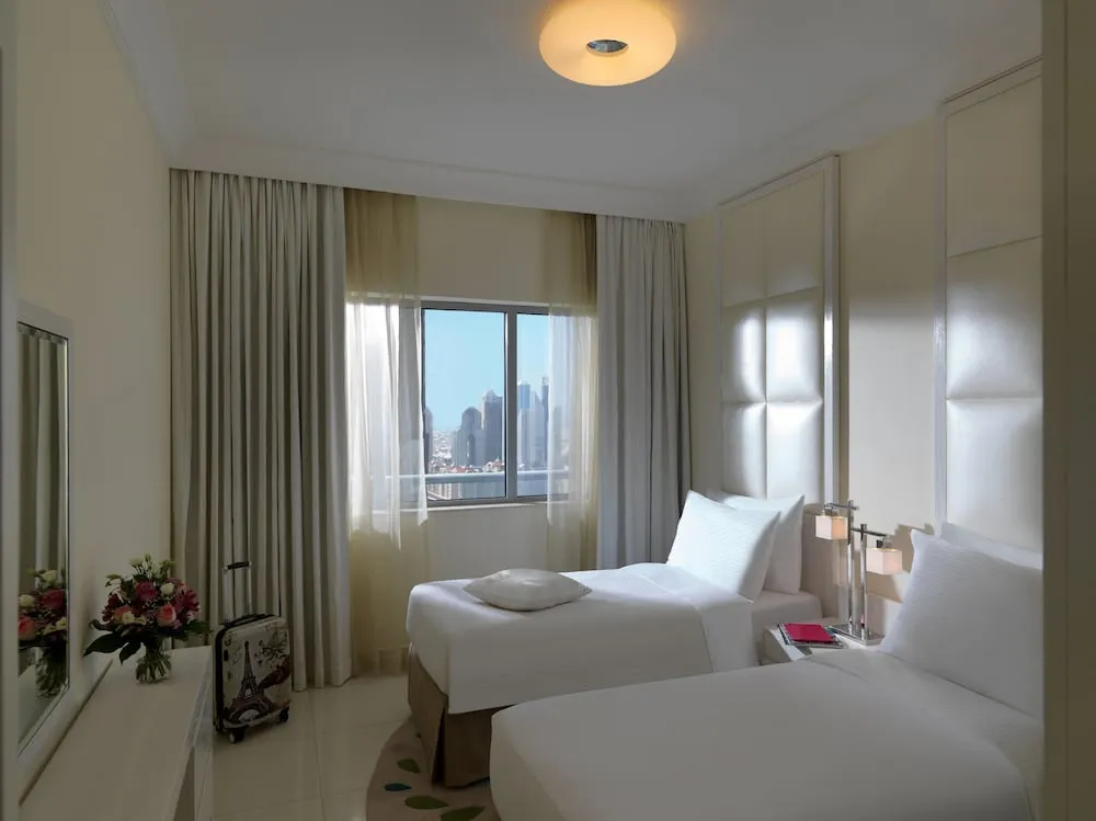 Suite, 3 Bedrooms City View