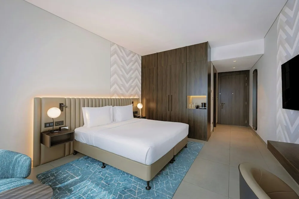Standard Oda, 1 En Büyük (King) Boy Yatak, Sigara İçilebilir, Şehir Manzaralı