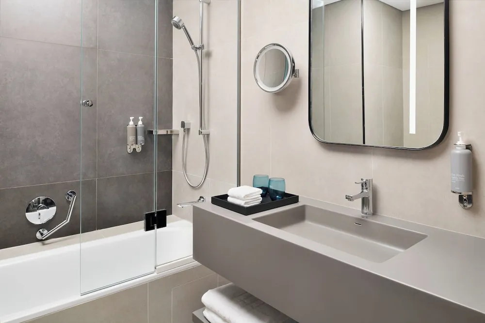 Standard Oda, 2 Tek Kişilik Yatak, Sigara İçilebilir, Şehir Manzaralı