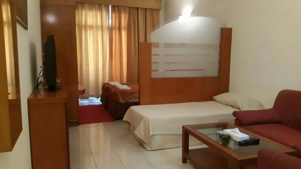Deluxe Üç Kişilik Oda