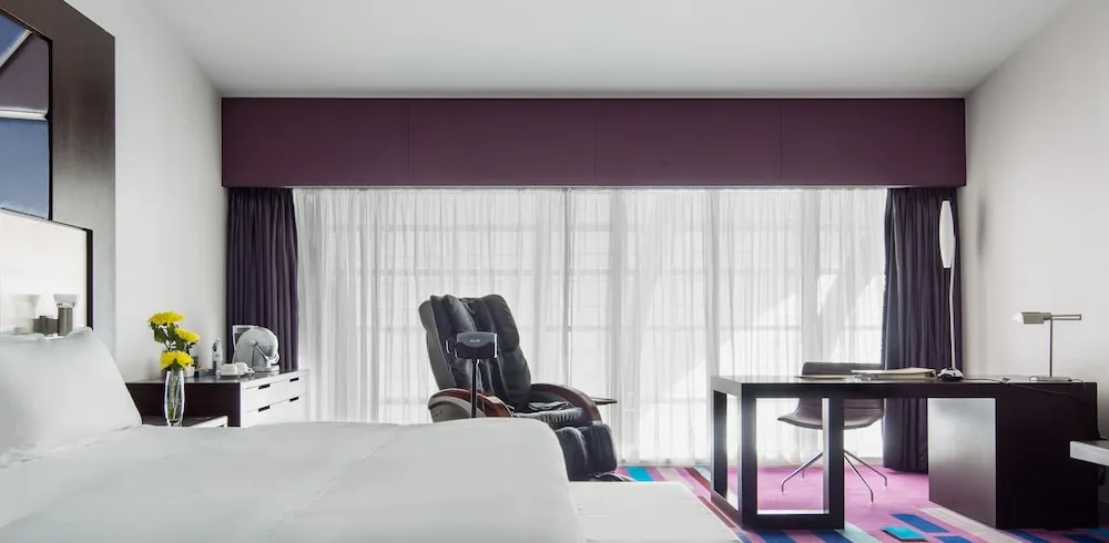 Executive Room at Concourse B Near Gate B14  or B22