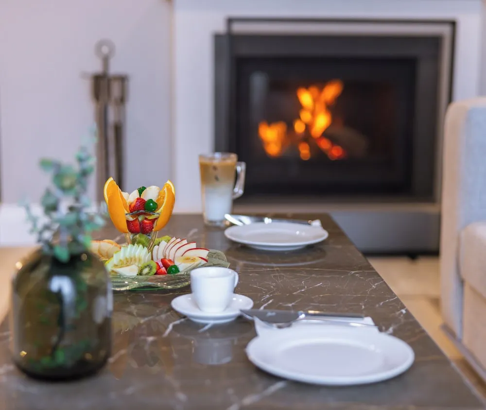 Deluxe Tek Büyük Yataklı Oda, 1 Yatak Odası, Şömine, Dağ Manzaralı