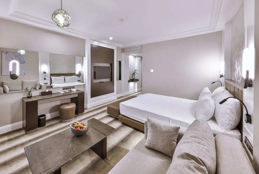 Deluxe Tek Büyük Yataklı Oda, Dağ Manzaralı