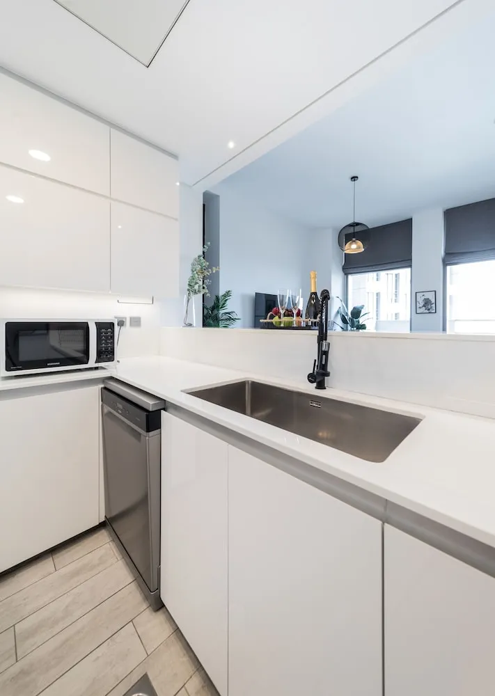 Premium Apart Daire, 2 Yatak Odası, Sigara İçilmez, Havuz Manzaralı