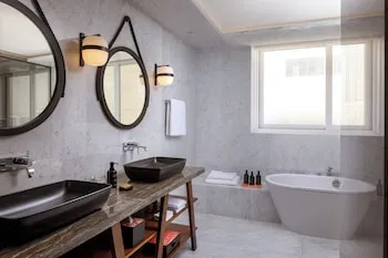 Andaz Dubai the Palm, by Hyatt