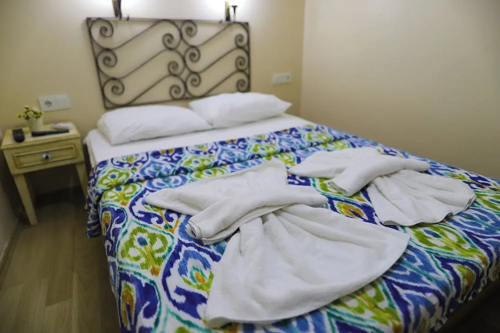 Standard Tek Büyük Yataklı Oda, Şehir Manzaralı